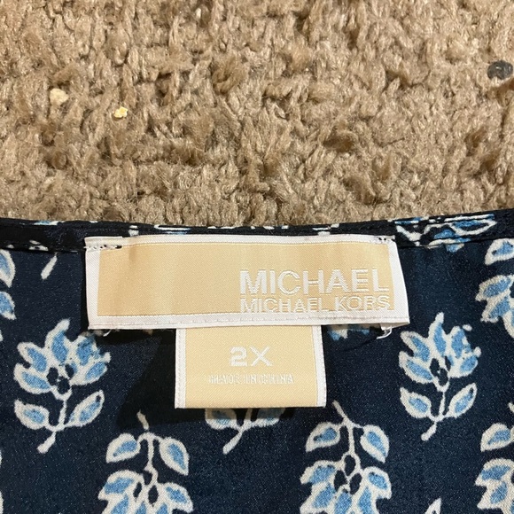 Michael Kors Blue and White Floral Blouse - Picture 2 of 3